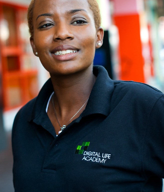 Howard University Communications Senior Lands Singapore Internship