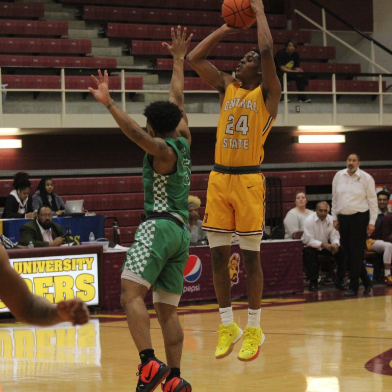 Central State Marauders Hold Off Spring Hill, 94-92