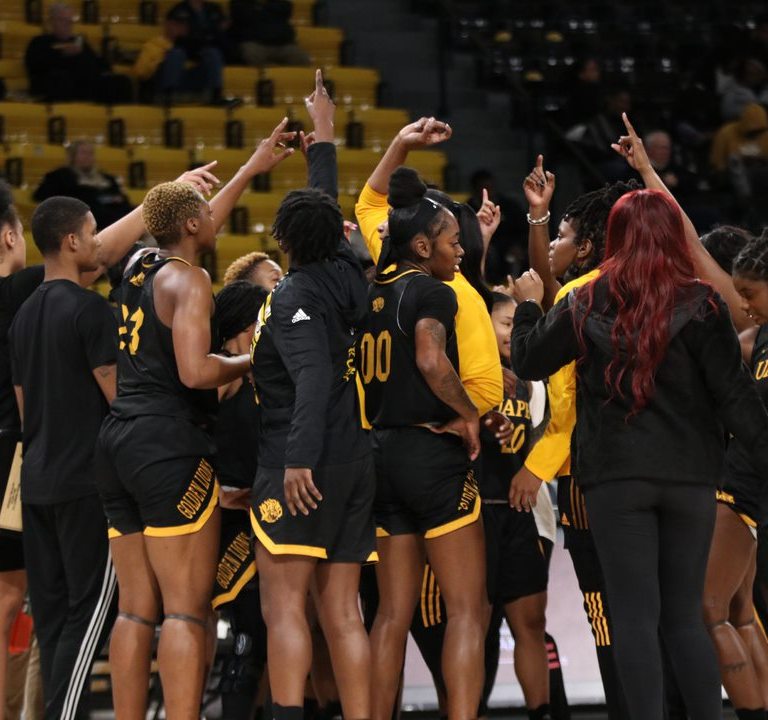 Women’s UAPB Basketball Celebrate 74-70 Win Over Arkansas Razorbacks