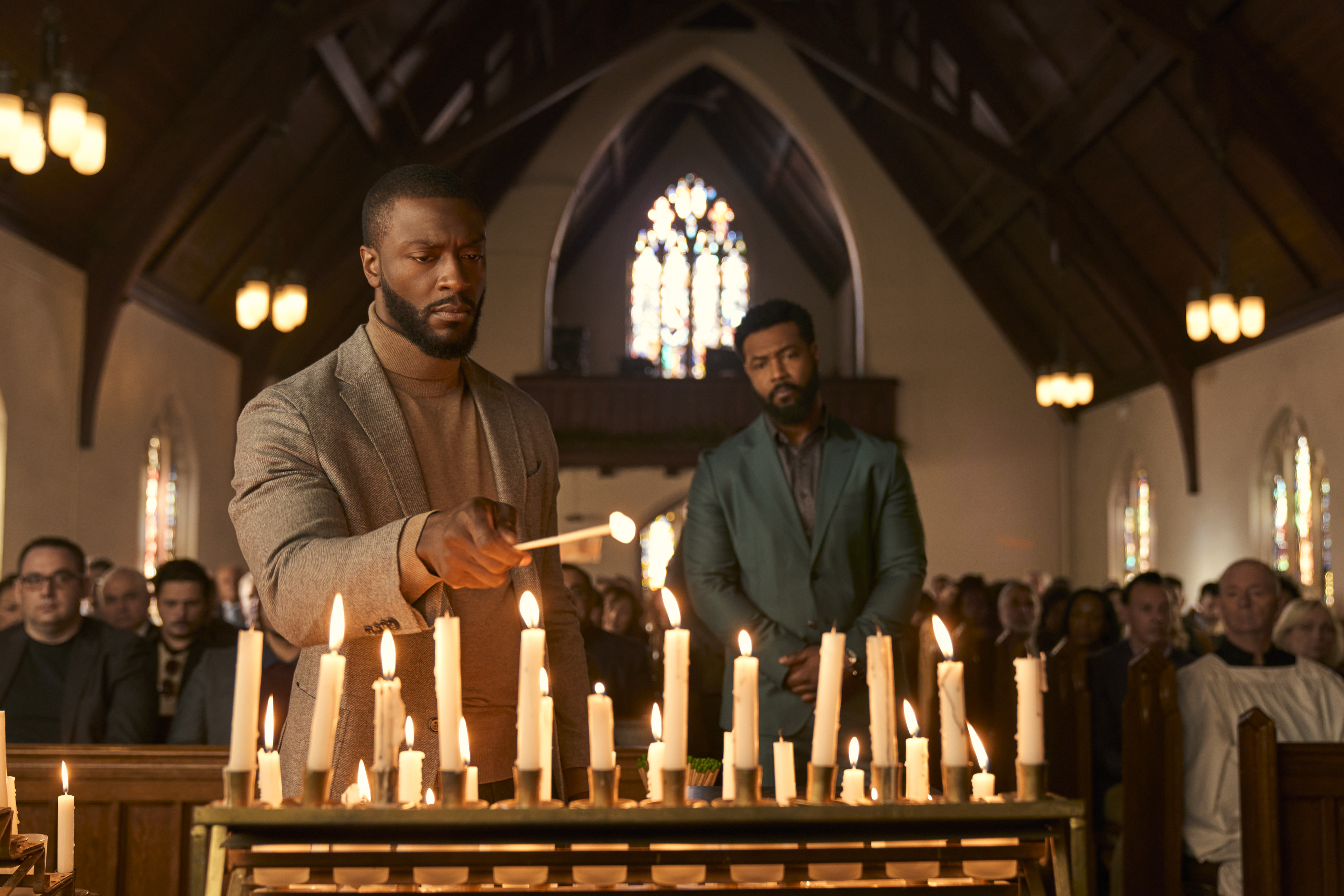 Aldis Hodge as Alex Cross, Isaiah Mustafa as John Sampson