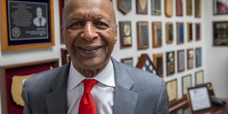 Jesse White Portrait Martinez 768x512 1