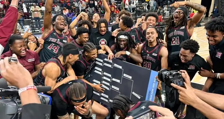 01kk5q8f9wzjdt332hxc 01kk5q8f9wzjdt332hxc