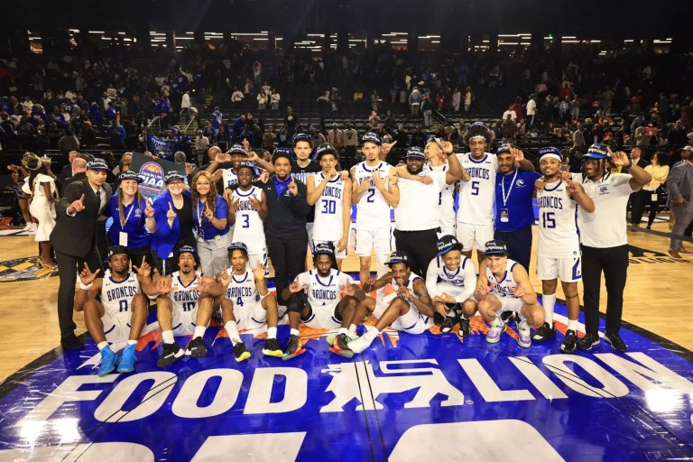 Fayetteville State Wins CIAA Men’s Basketball Championship After Second-Half Comeback
