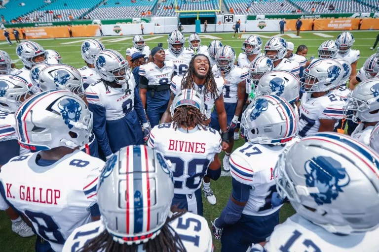 Howard Survives Fumble-Sealed Thriller in White’s Coaching Debut