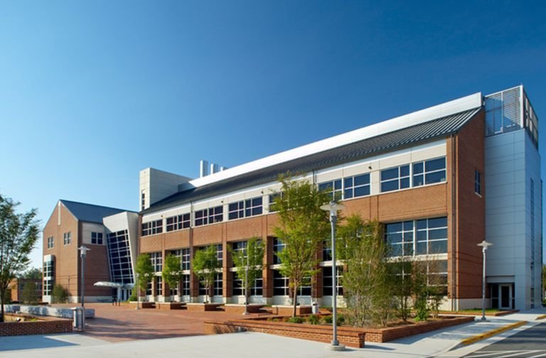 NC A&T’s New Health Disparities Research Center Just Landed $16.9M From the NIH