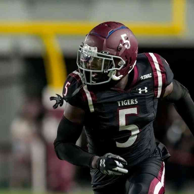 Tigers Storm Back From 24-14 Hole to Stun North Carolina Central